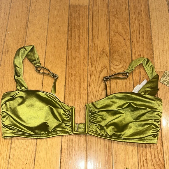 Cupshe green two piece bikini set - Picture 4 of 7